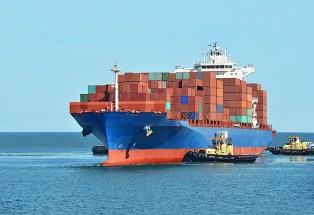 Exporters of recovered materials say that the industry has reacted positively to China's Green Fence intiative